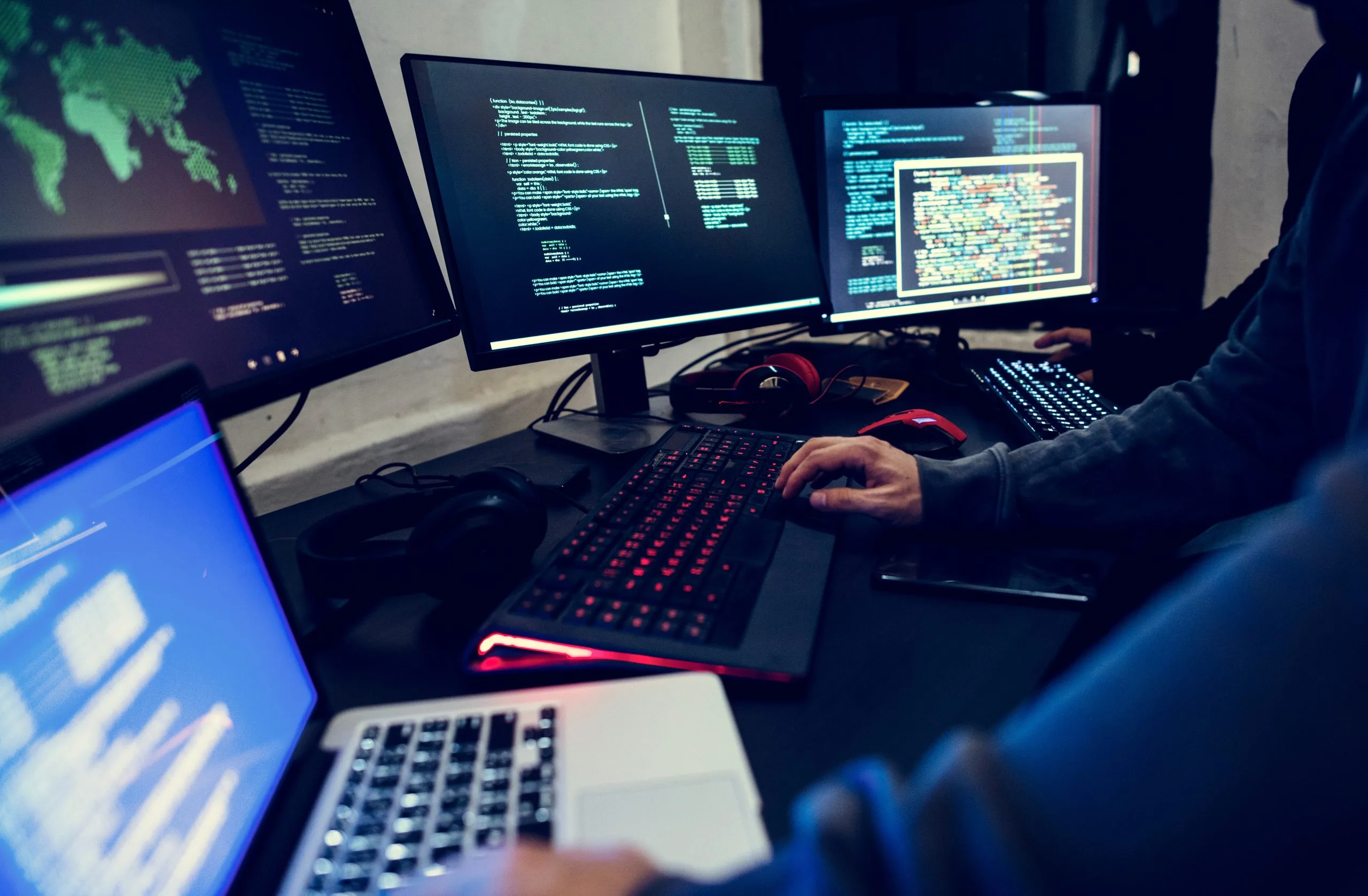 Diverse computer hacking shoot